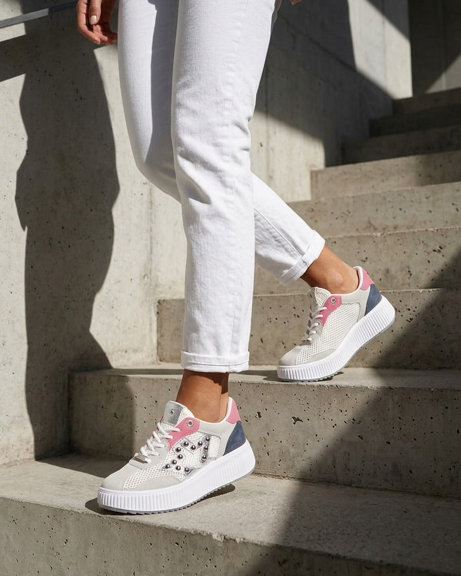 Baskets ajourées à strass et plateforme striée - Rose