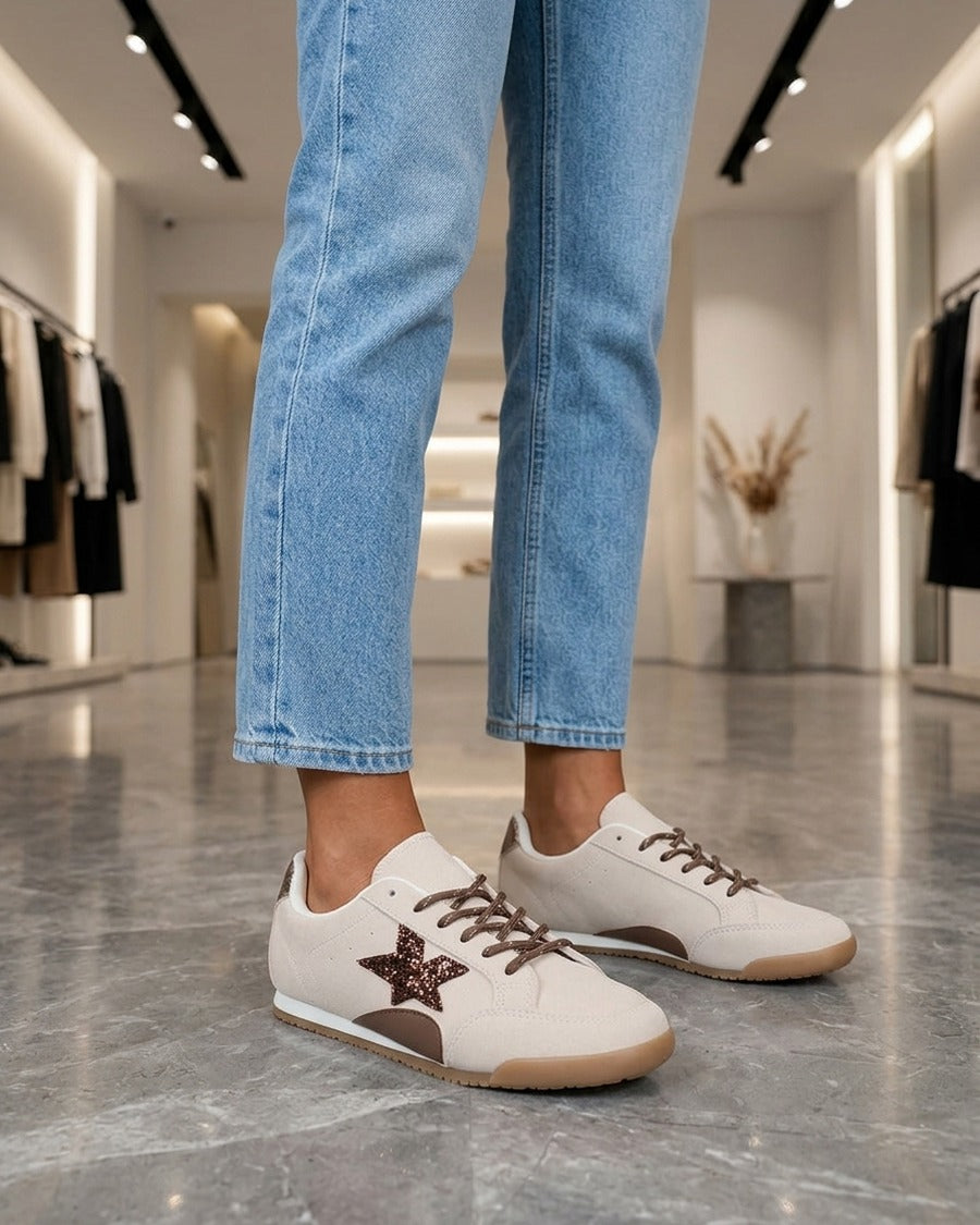 Sneakers en suédine à contrefort constrastant - Beige