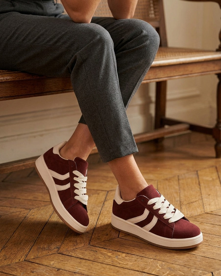 Baskets effet nubuck à bandes dentelées - Bordeaux