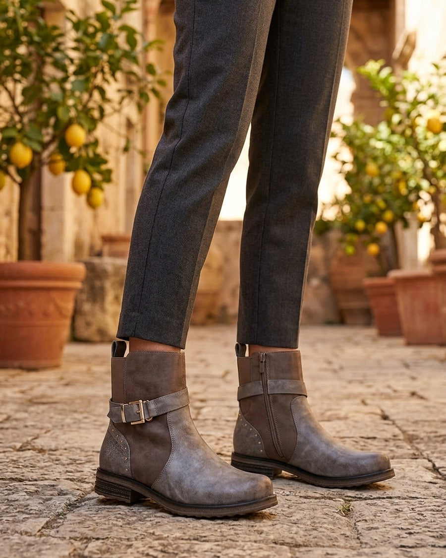Bottines à sangle décorative et empiècement python - Taupe