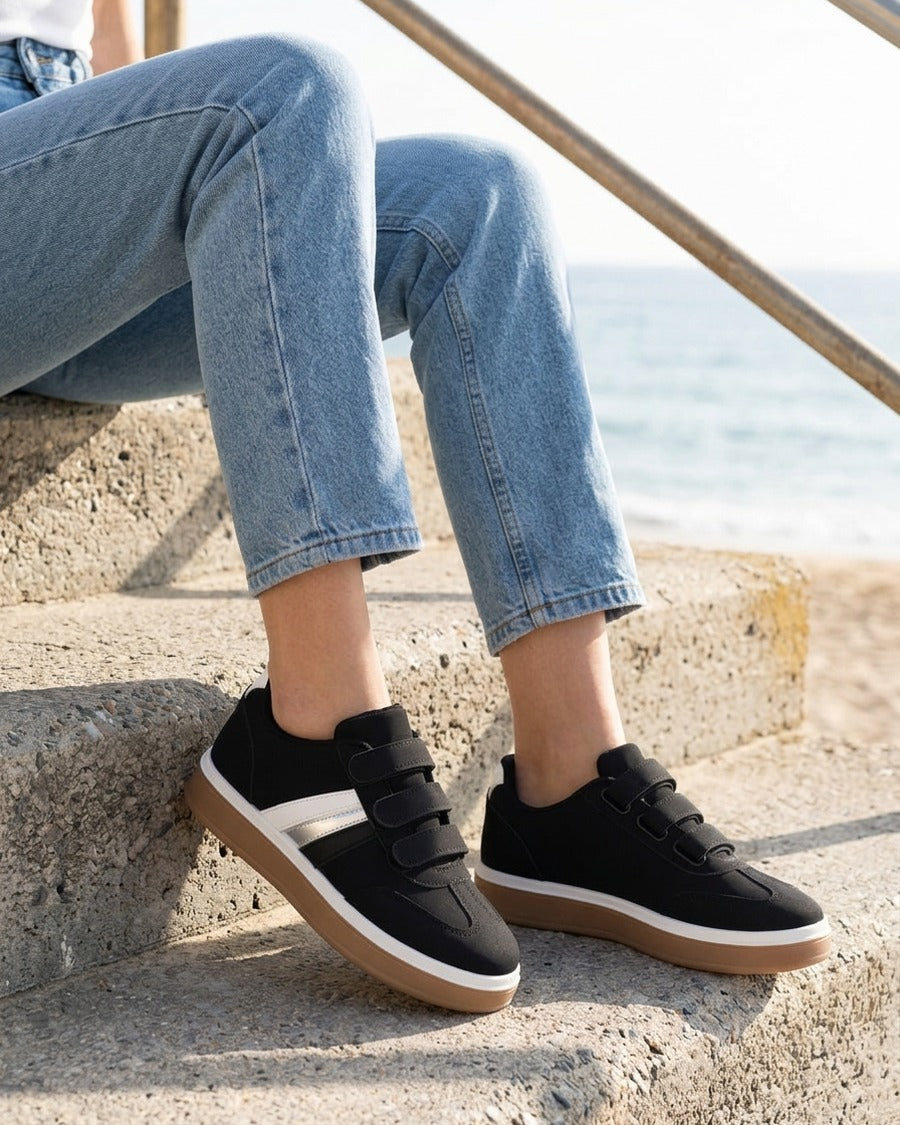 Sneakers à scratch et semelle caoutchouc - Noir