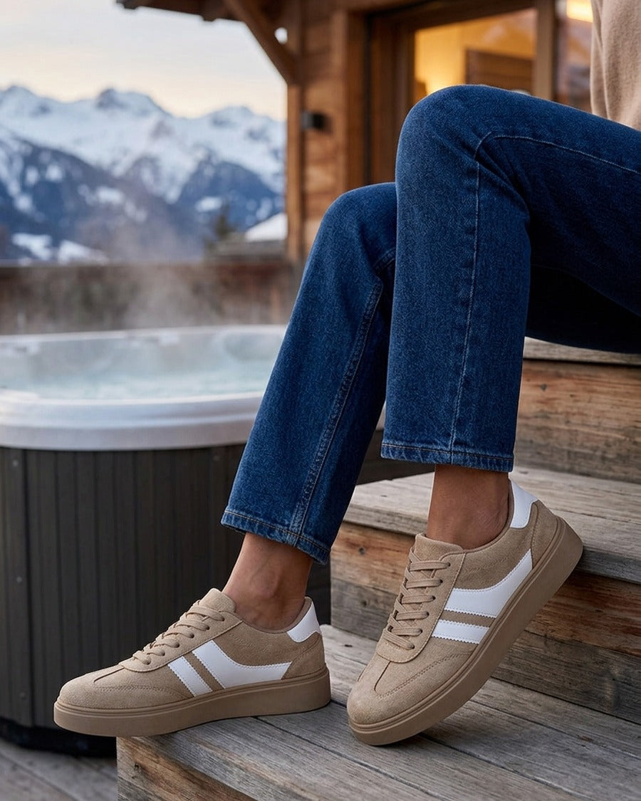 Baskets effet nubuck à empiècement contrastant - Taupe