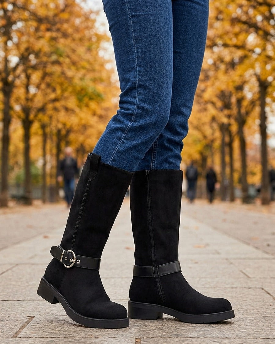 Bottes en suédine sanglées - Noir