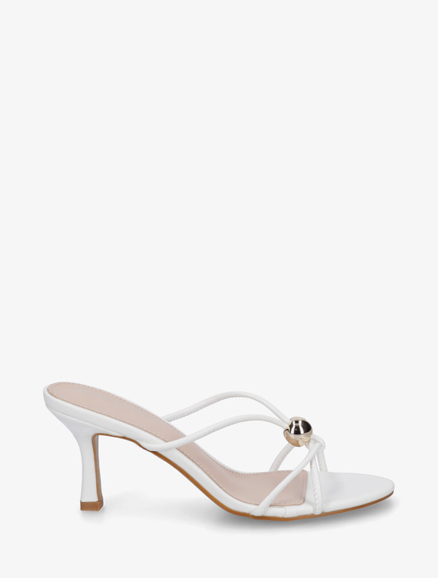Mules en simili à empiècement bijou - Blanc - 1