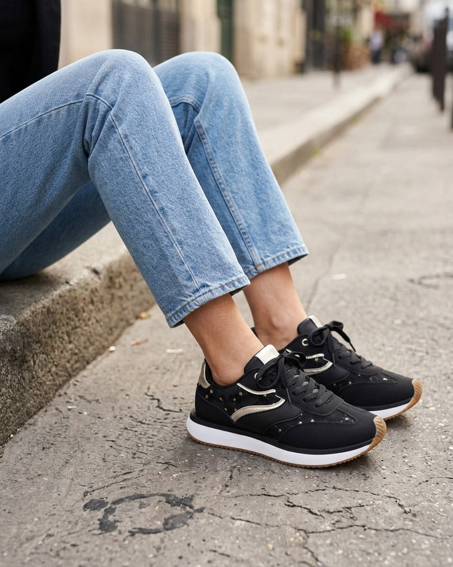 Sneakers en simili à motif pâquerettes - Noir