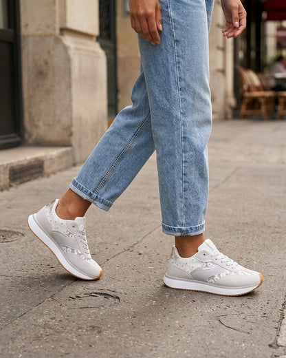Sneakers en simili à motif pâquerettes - Argent
