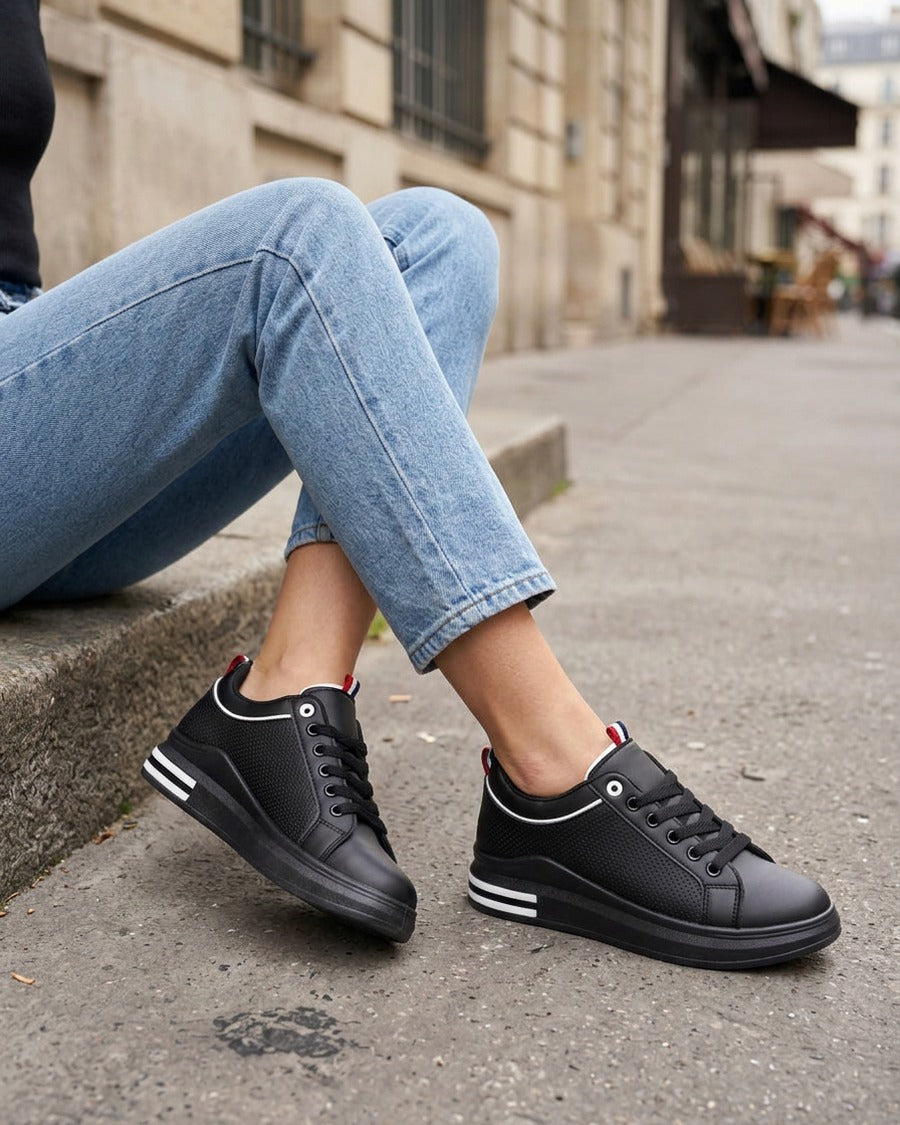 Sneakers piquetés en simili - Noir