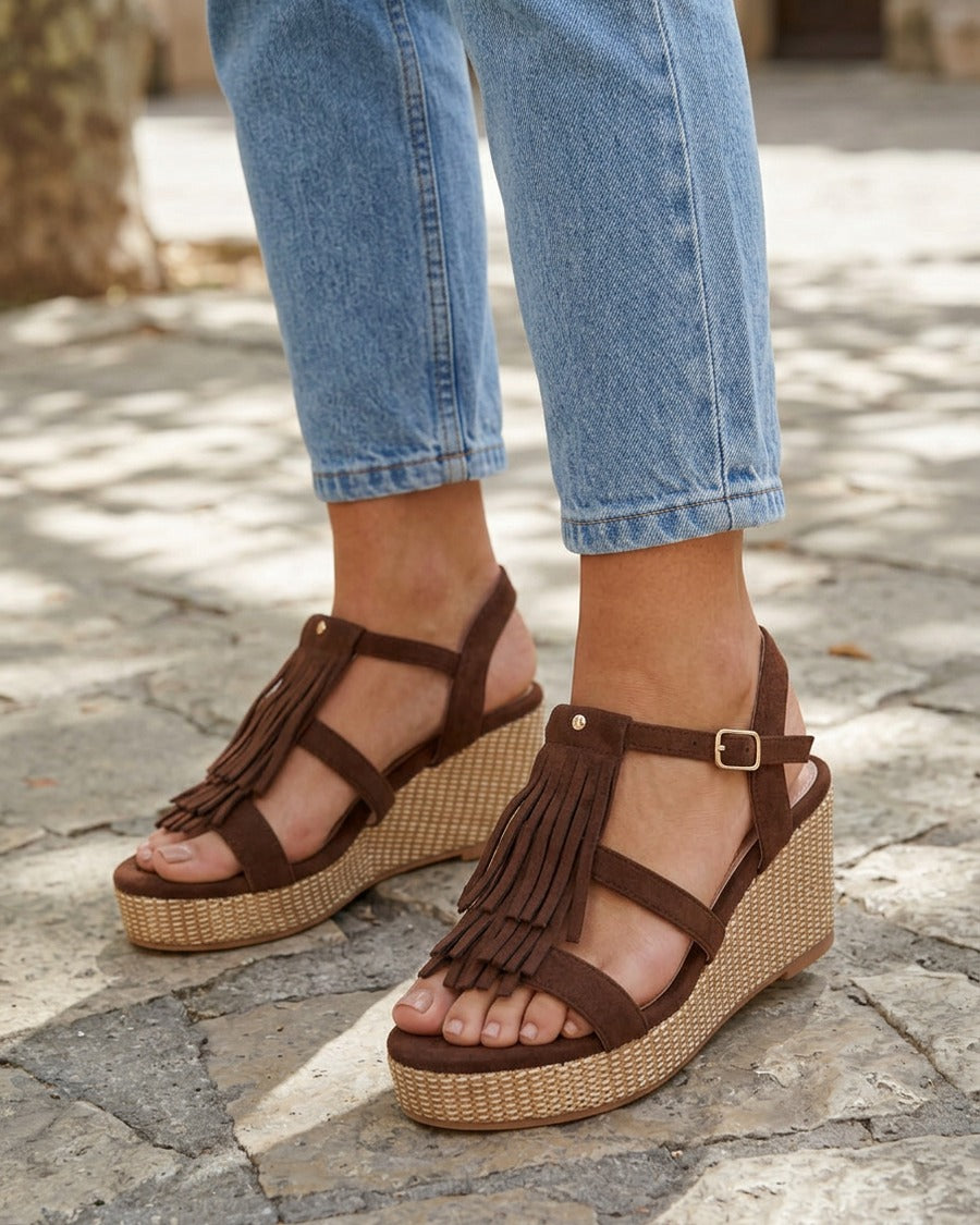 Sandales compensées à franges - Marron