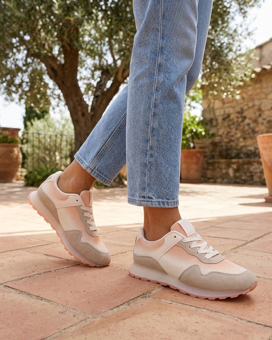 Sneakers bi-matière à semelle épaisse - Rose saumon