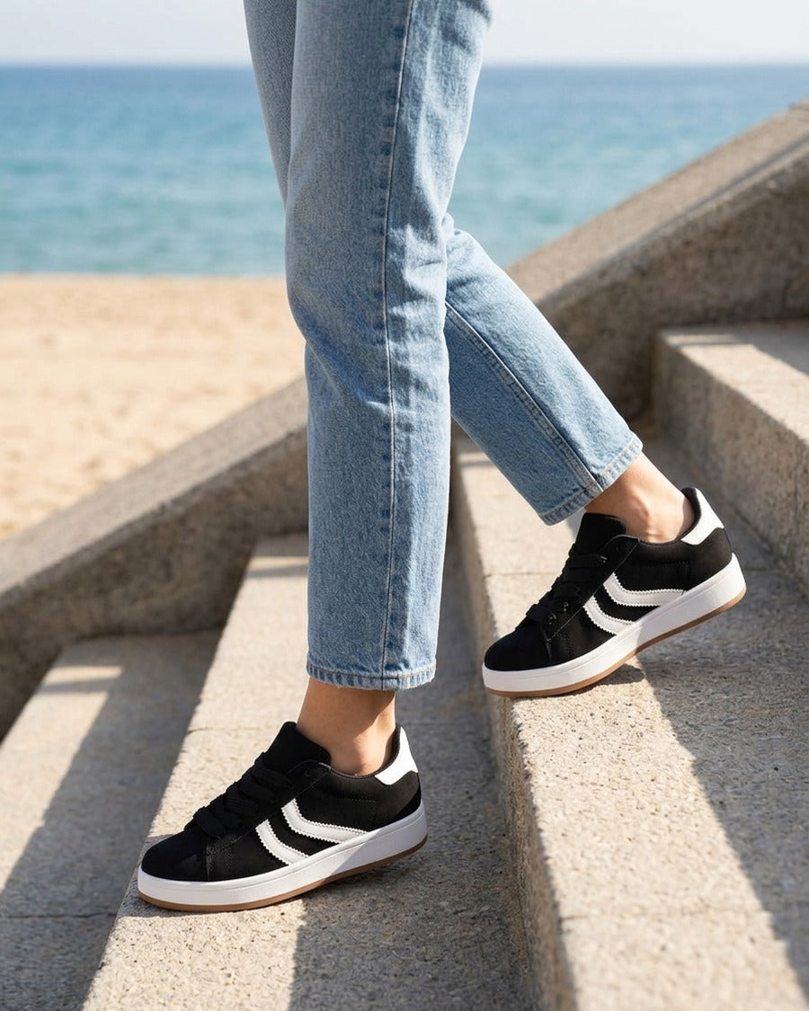 Baskets effet nubuck à bandes dentelées - Noir