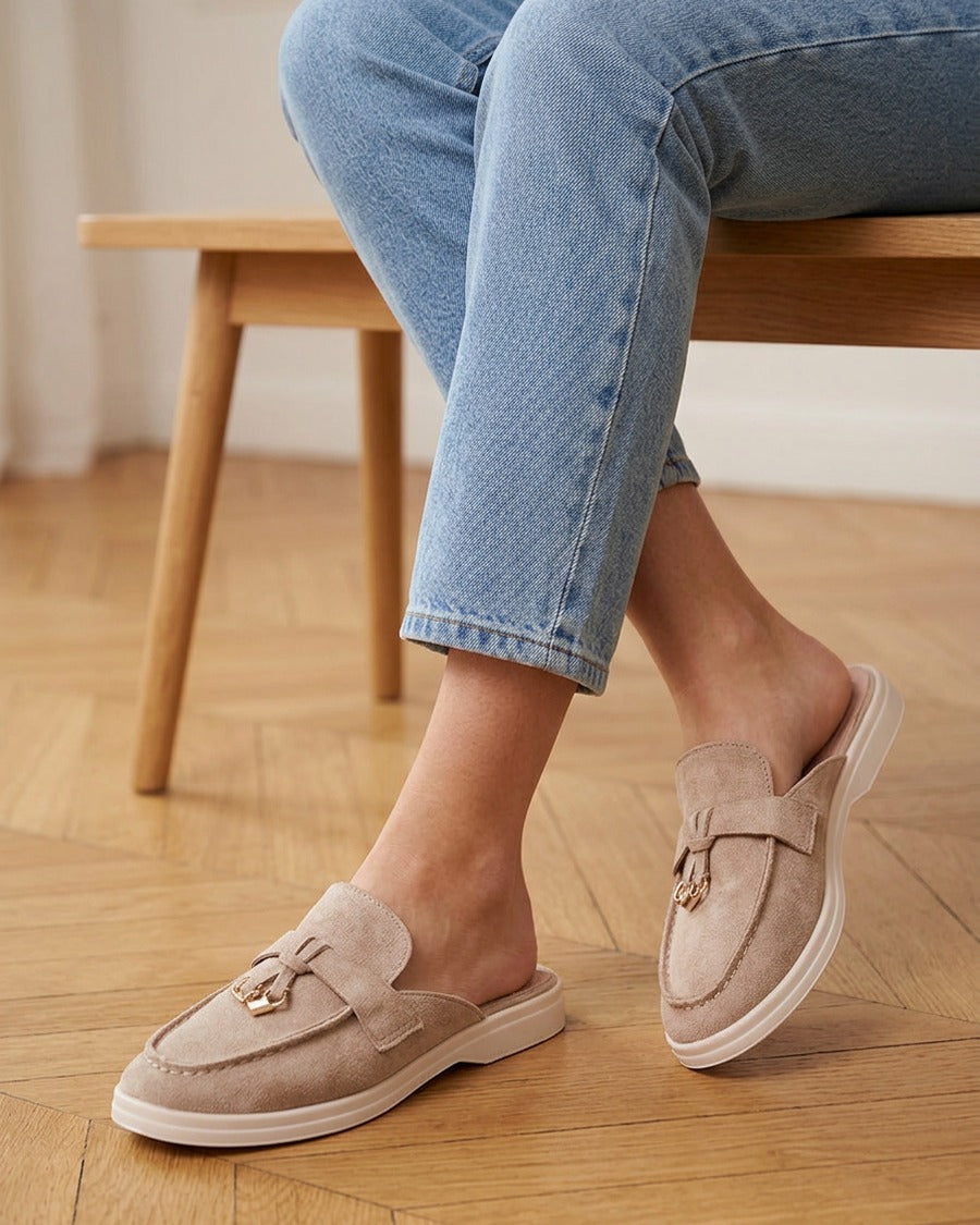 Mules en suédine style mocassin - Taupe clair