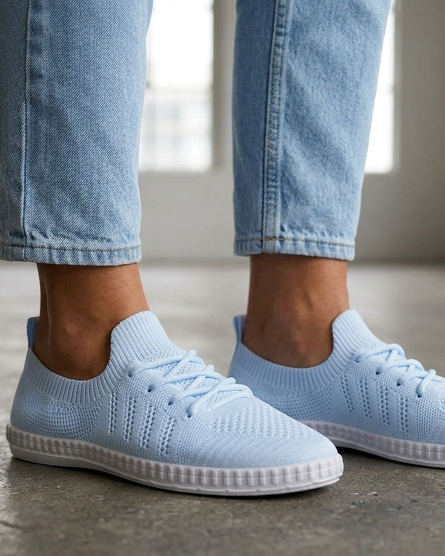 Tennis en tissu ajouré - Bleu ciel
