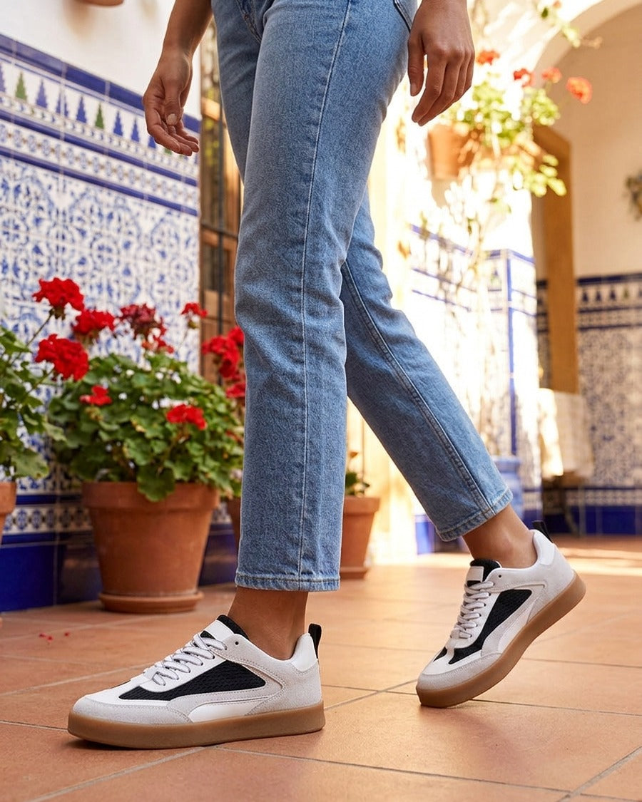 Sneakers en suédine et tissu ajouré - Noir