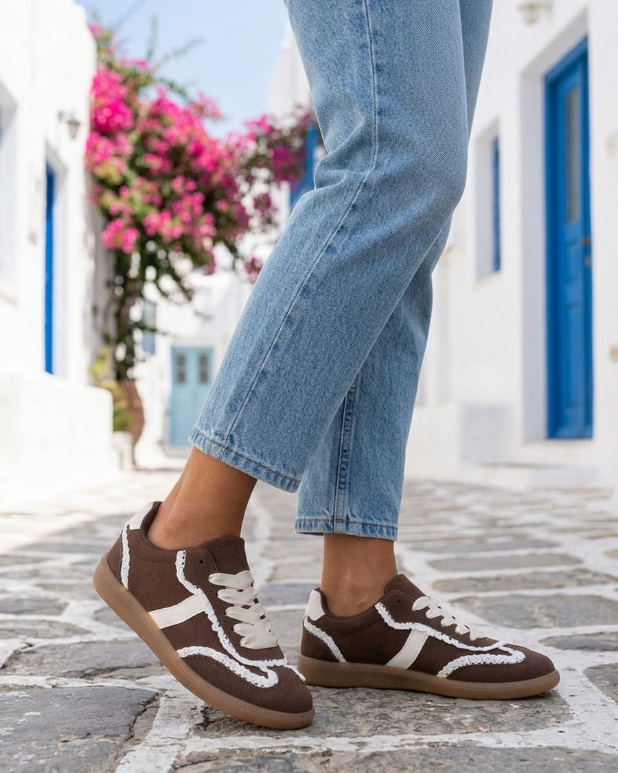 Sneakers en suédine à détail crochet - Marron