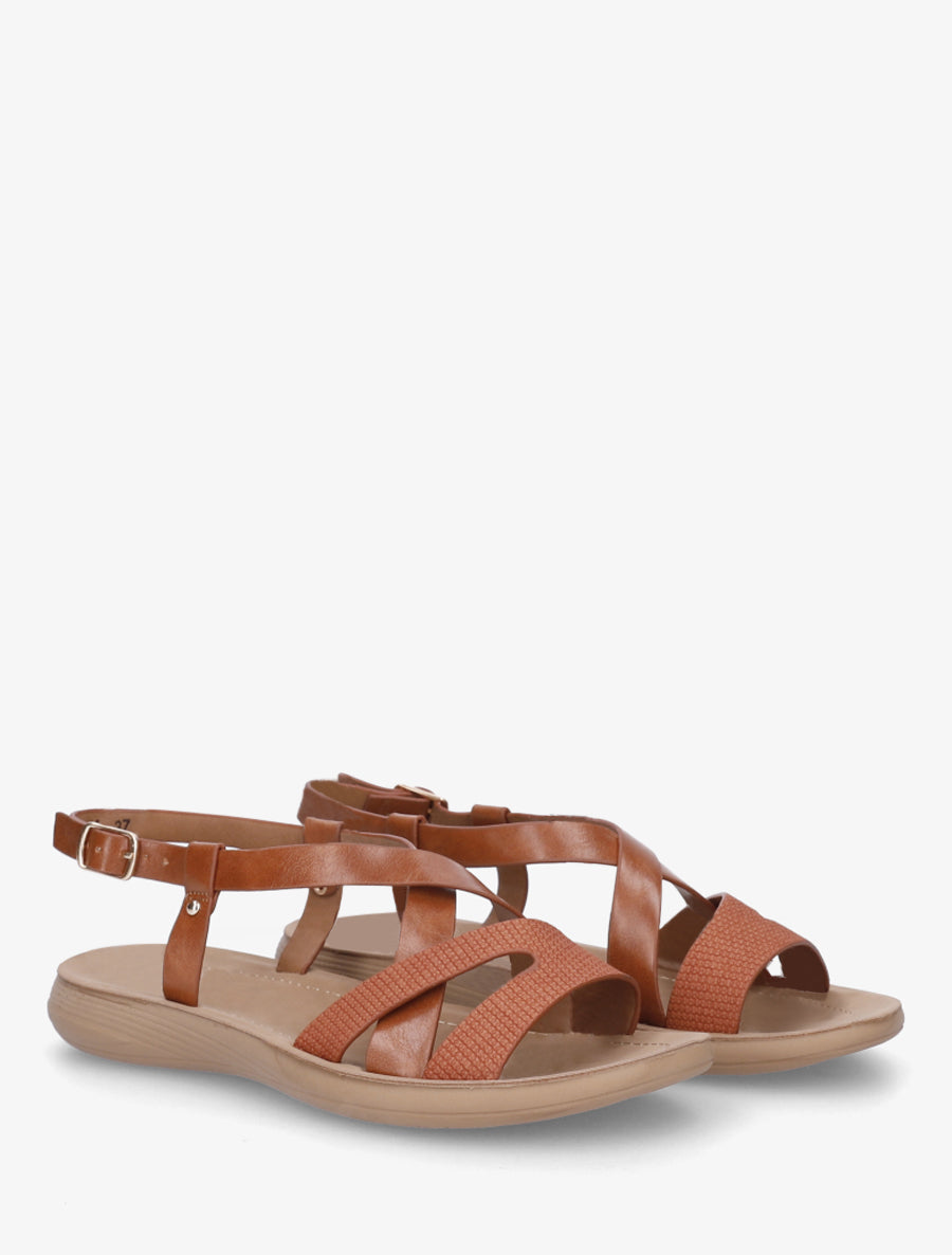 Nu-pieds à brides croisées en simili - Camel