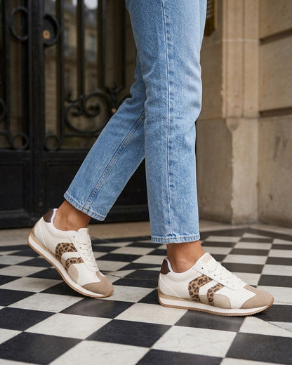 Sneakers à contrefort contrastant et double lacets - Beige