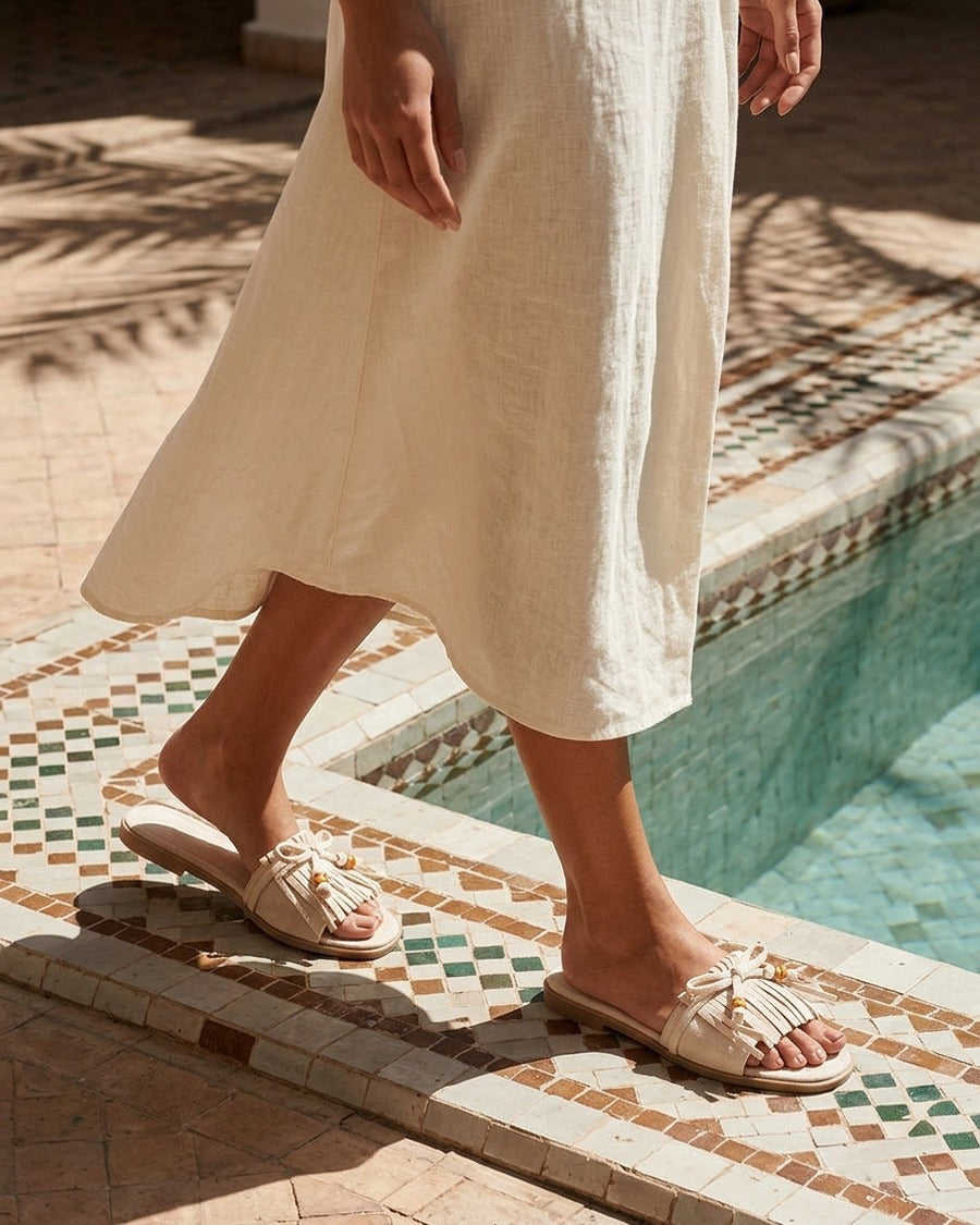 Mules en suédine à frange et noeud - Beige