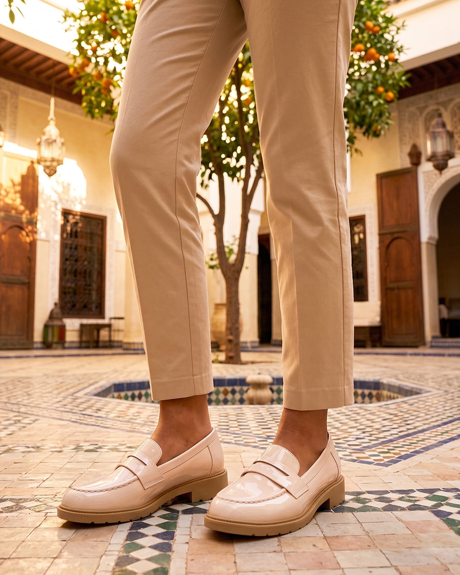 Mocassins vernis en simili - Beige
