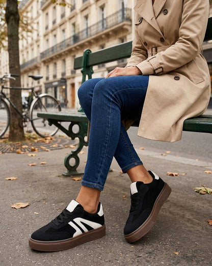 Sneakers à empiècement tissu et bandes contrastantes - Noir