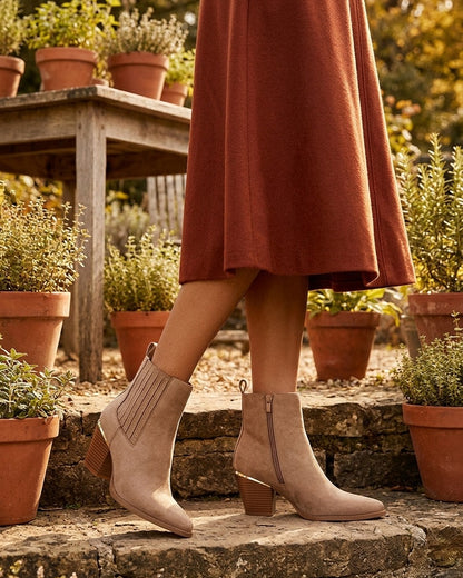 Bottines en suédine style santiags - Taupe