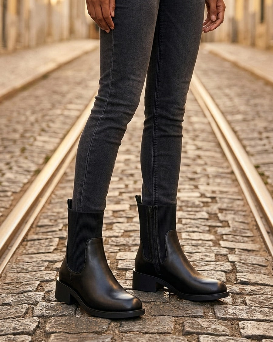 Bottines élastiquées en simili - Noir