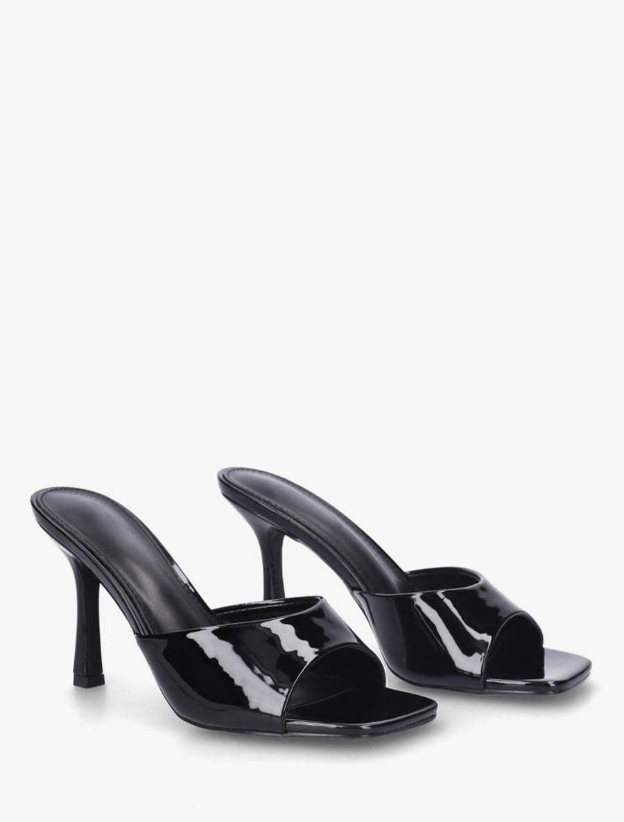 Mules vernies à talon aiguille - Noir - 4