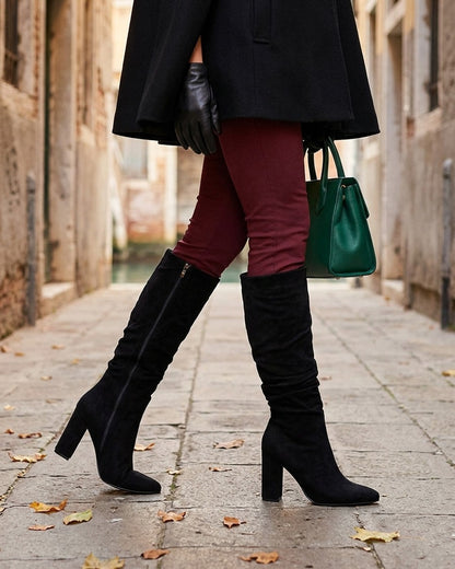 Bottes froncées en suédine à bouts pointus - Noir