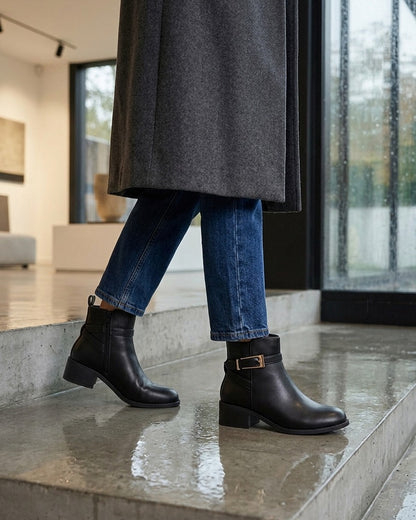 Bottines en simili à sangles - Noir