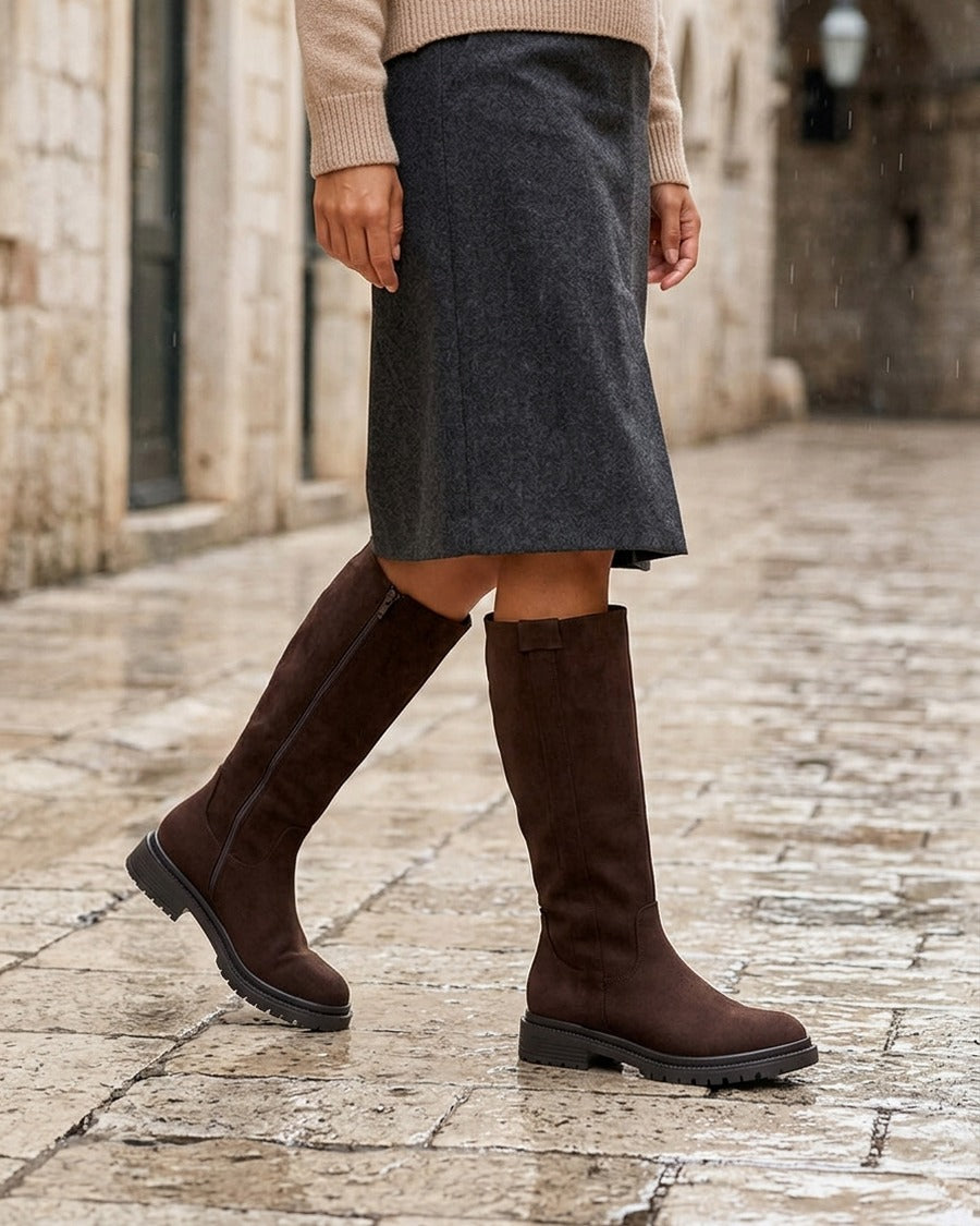 Bottes en suédine à semelle crantée - Marron