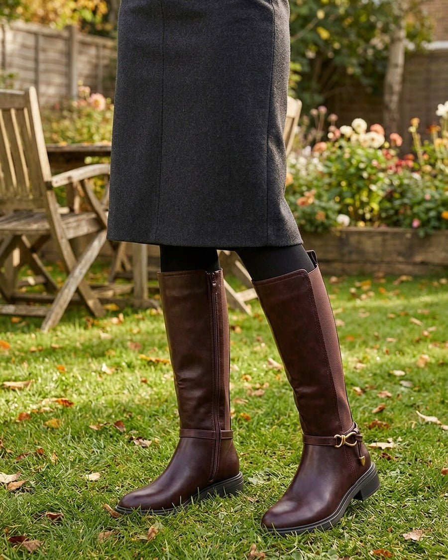 Bottes style cavalière à boucle fantaisie - Lie de vin