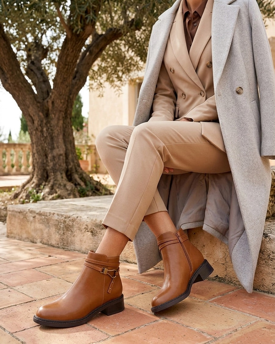 Bottines plates à boucle fantaisie - Camel
