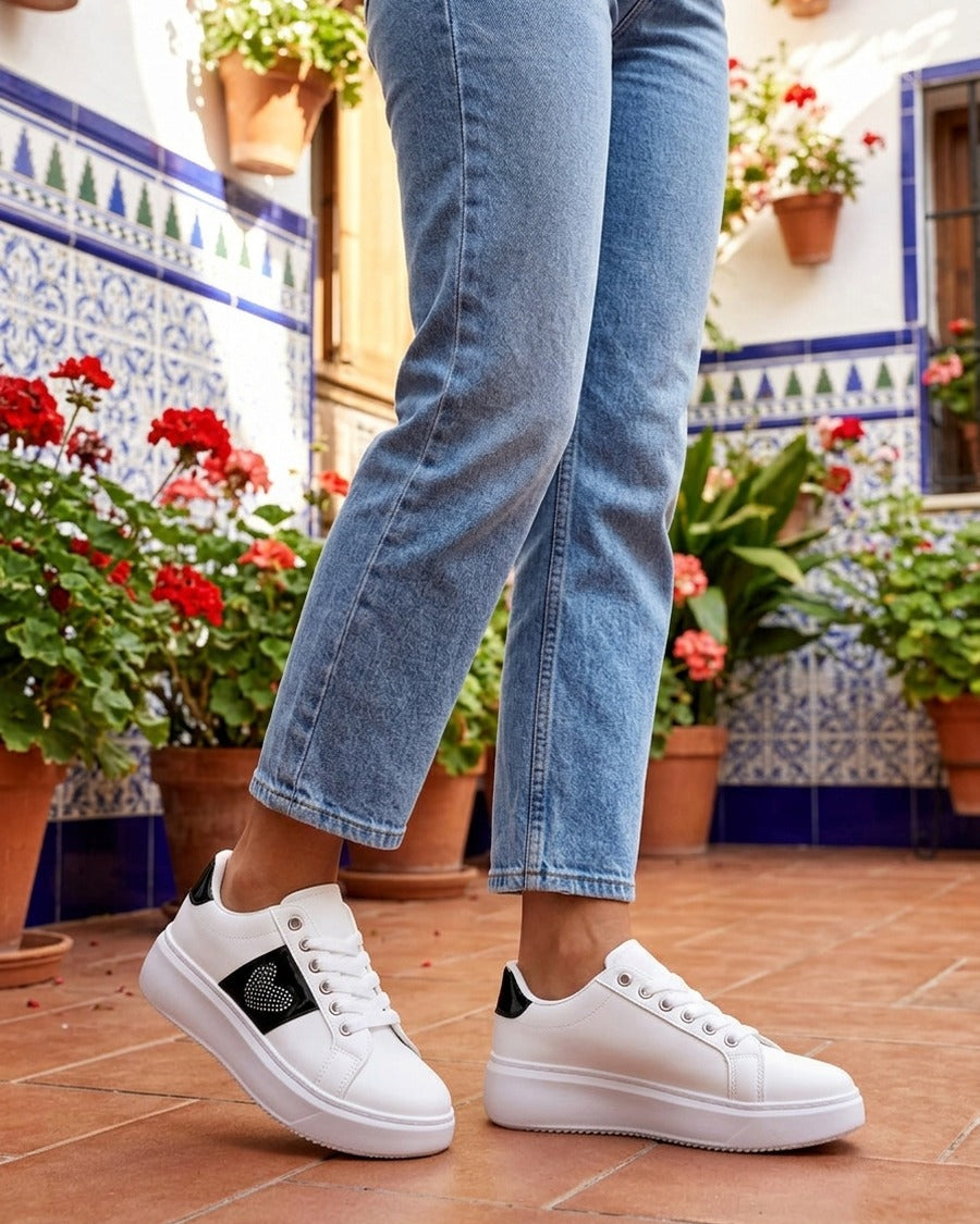 Sneakers à empiècement coeur strassé - Noir