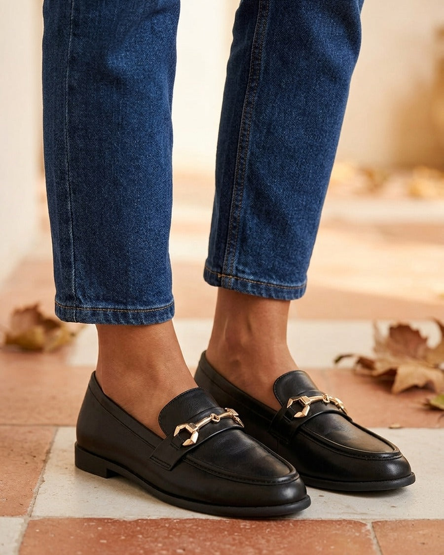 Mocassins en simili à boucle stylisée - Noir