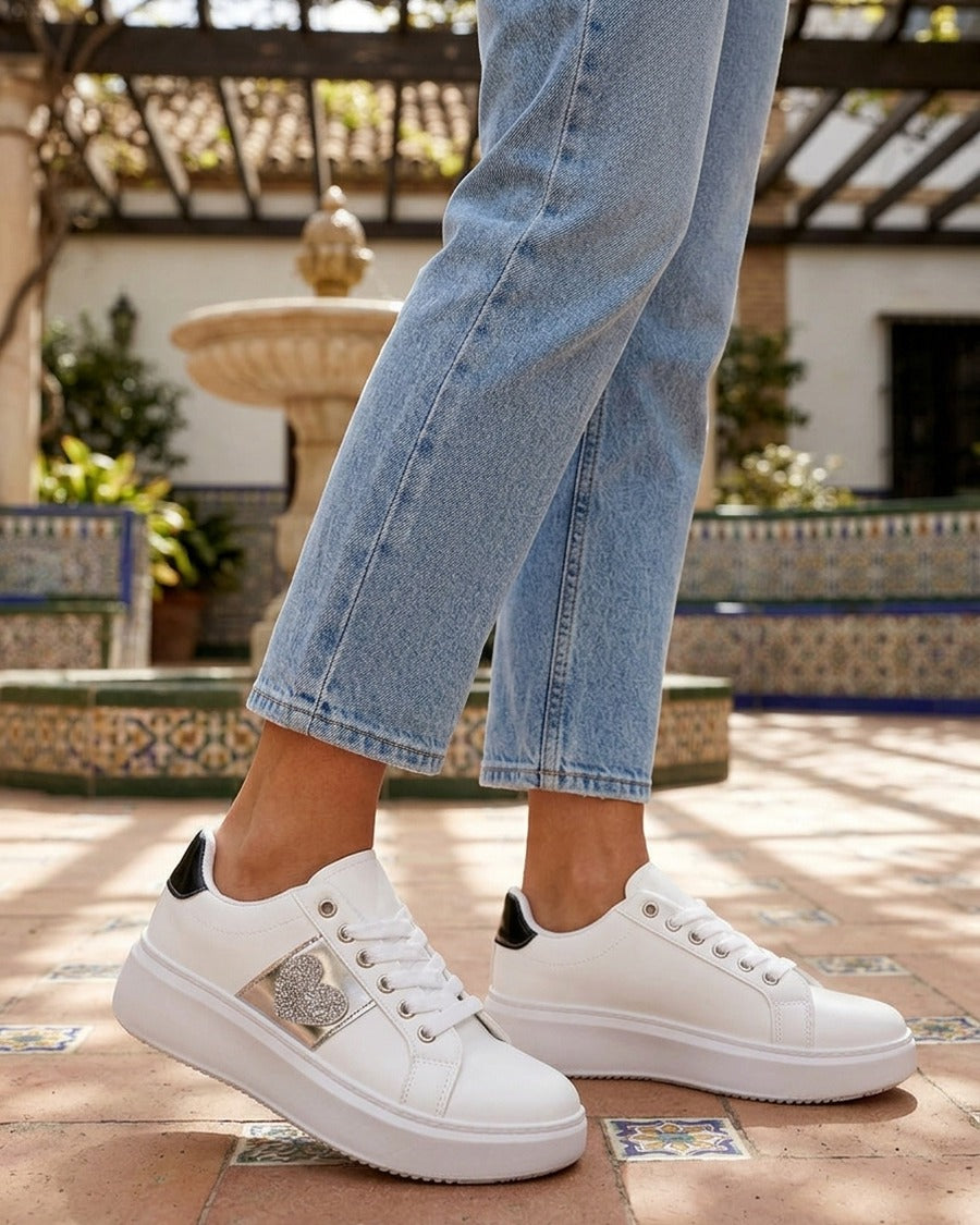Sneakers à empiècement coeur strassé - Argent