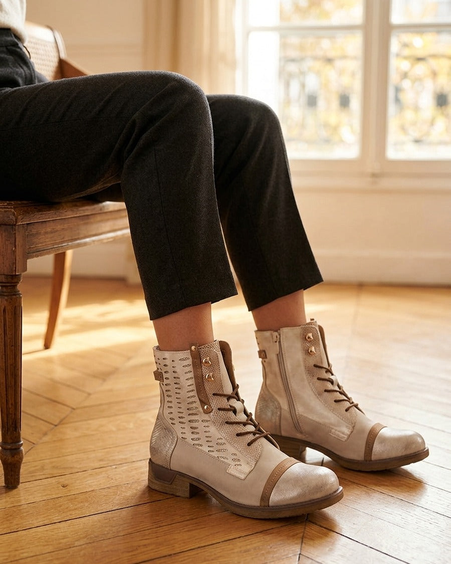 Bottines lacées irisées à perforations - Or