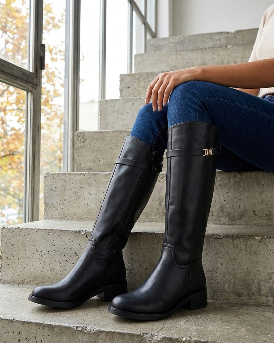 Bottes en simili à lannière décorative - Noir