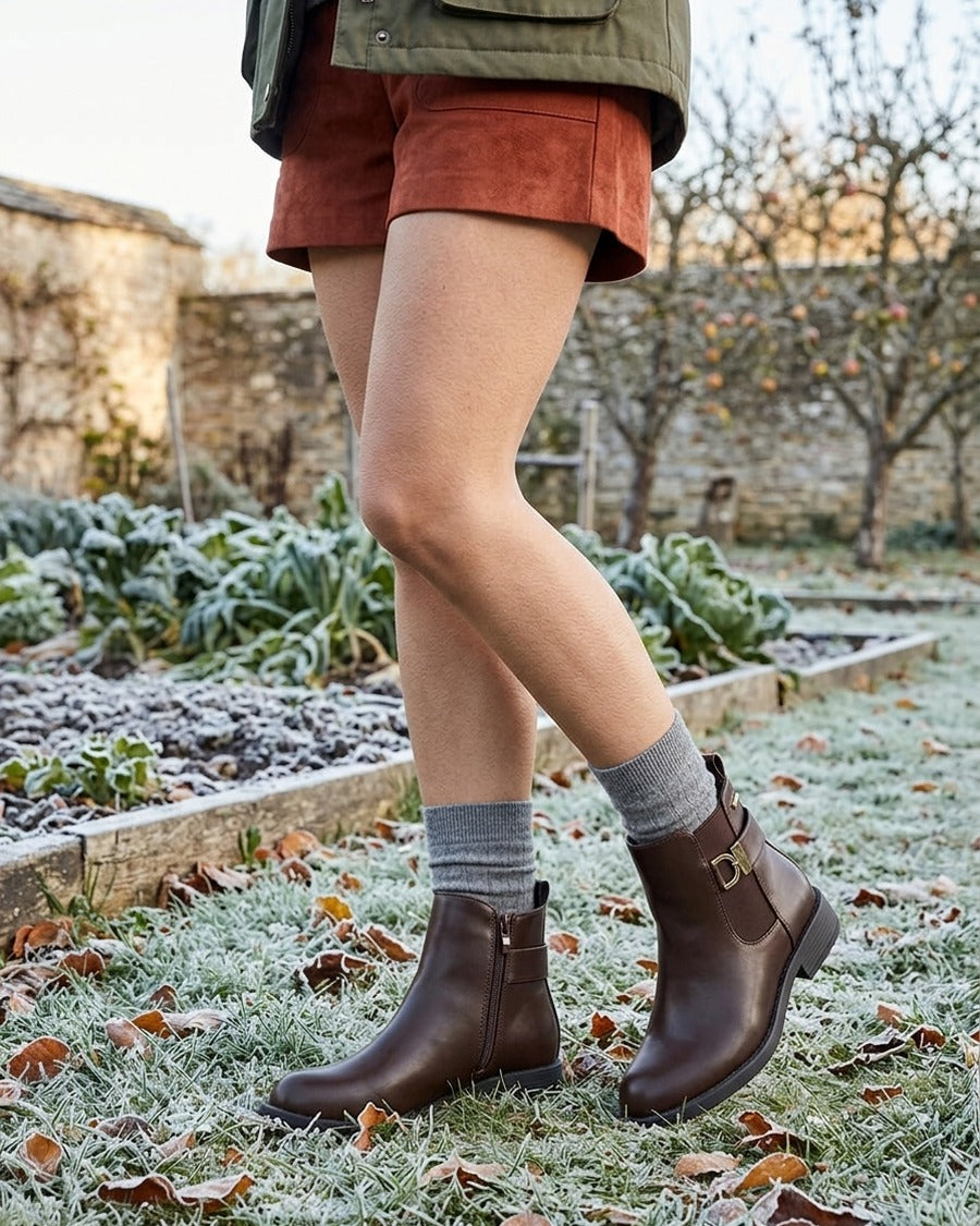 Bottines élastiquées à boucle métal et sangle - Marron