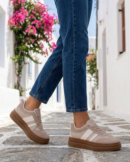 Sneakers à empiècement mesh et effet nubuck - Taupe