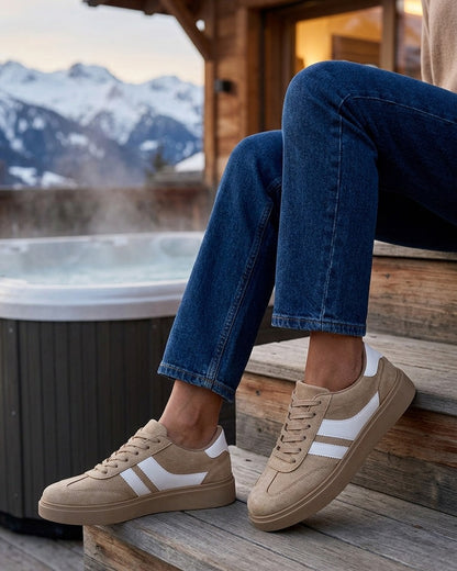 Baskets effet nubuck à empiècement contrastant - Taupe
