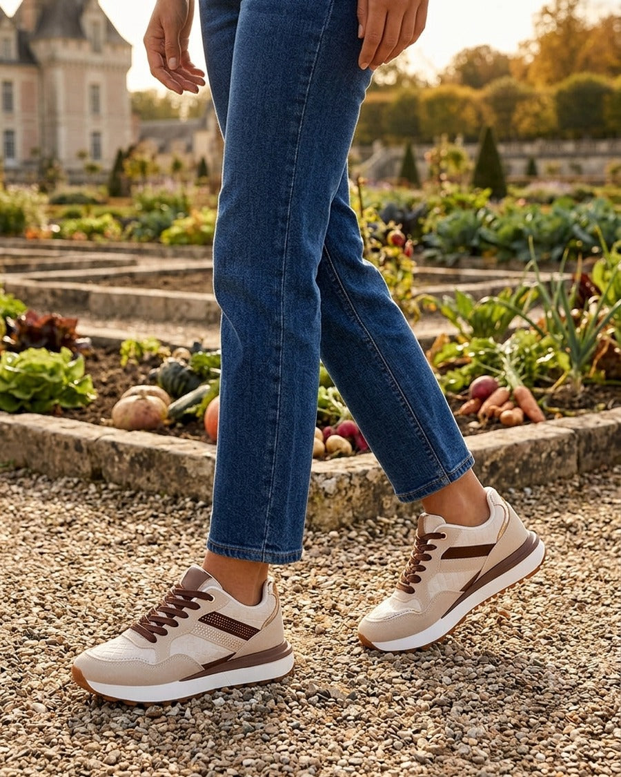 Baskets en suédine texturé et strass - Beige