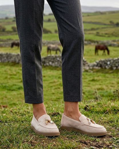 Mocassins suédine à pampilles perlées - Beige