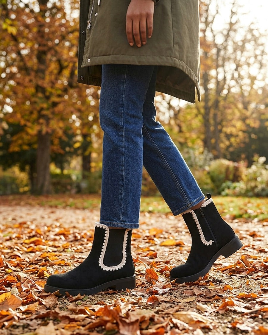 Bottines suédine élastiquées à broderies - Noir