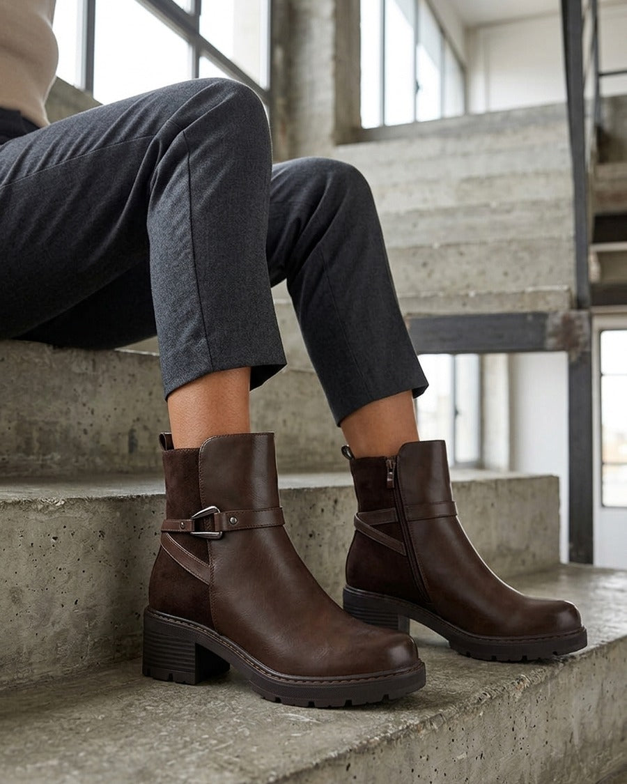 Bottines unies en simili et suédine - Marron