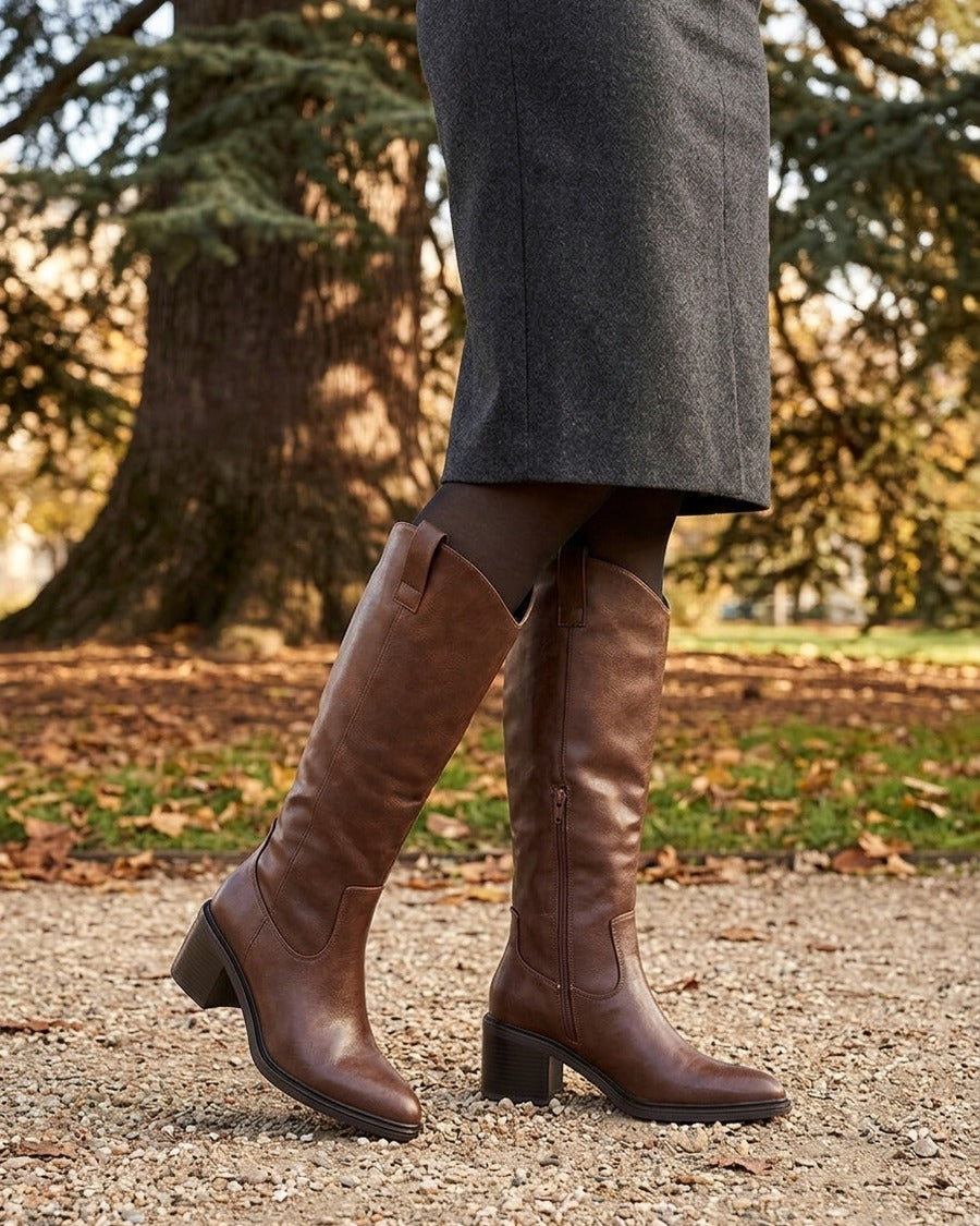 Bottes en simili à bouts pointus - Marron