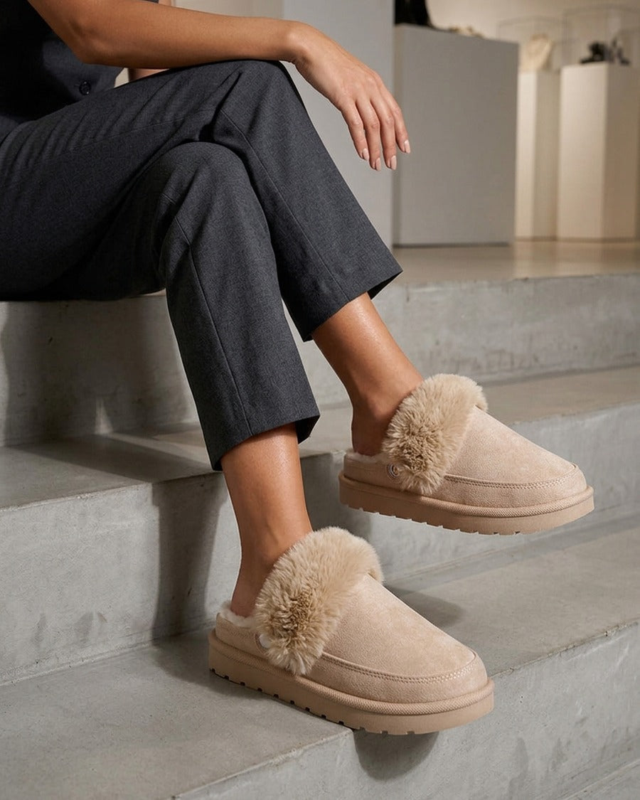 Mules plates fourrées - Beige