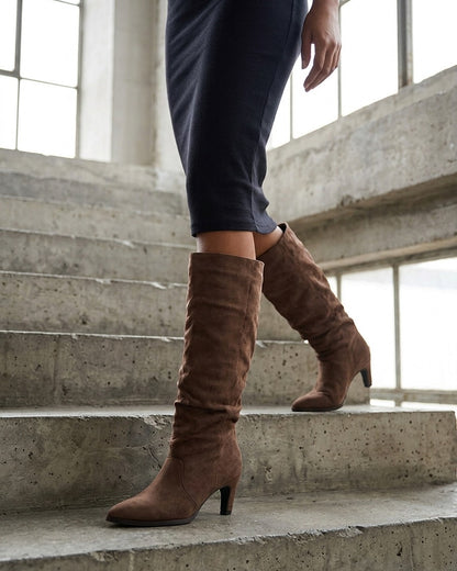 Bottes plissées en suédine à enfiler - Marron