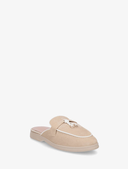 Mules plates à bouts fermés et bijoux - Beige - 2