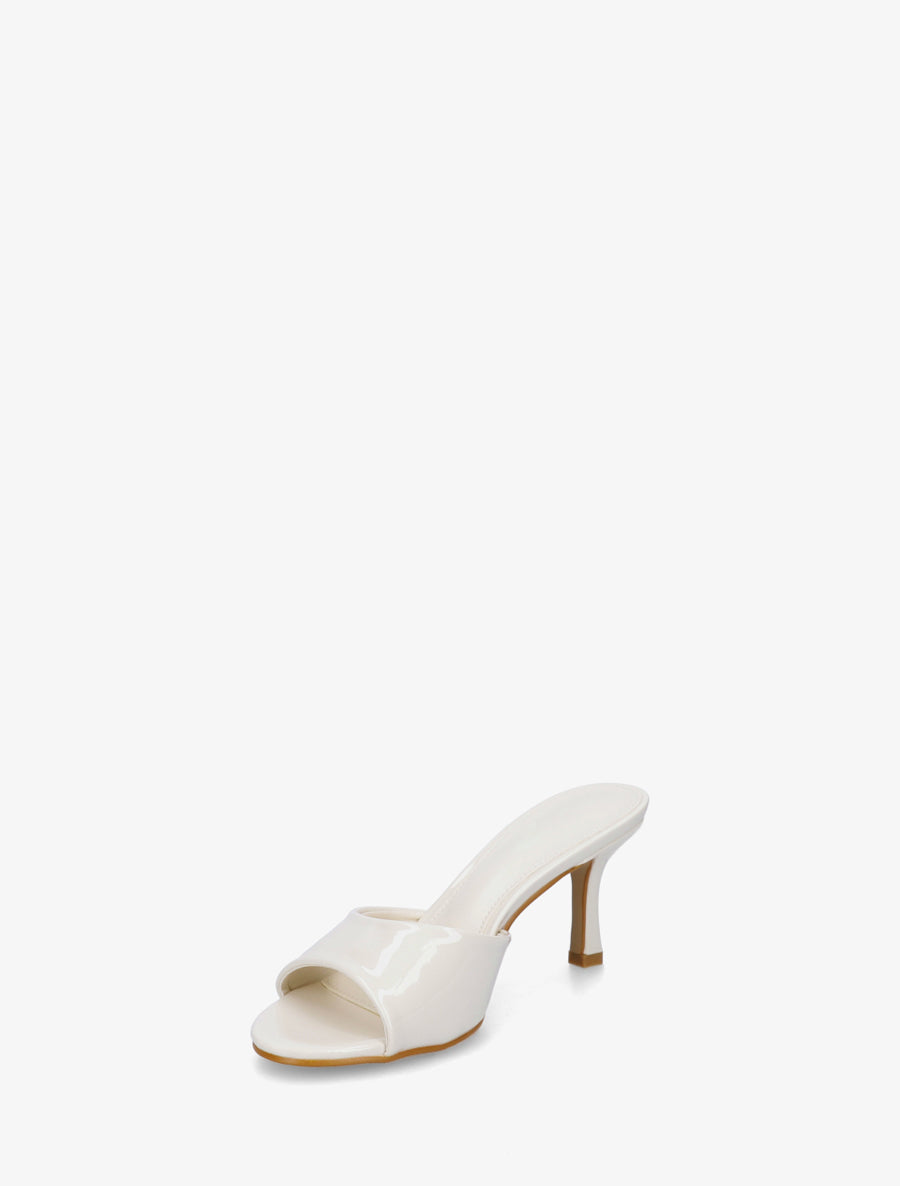 Mules vernies à talon - Beige - 3