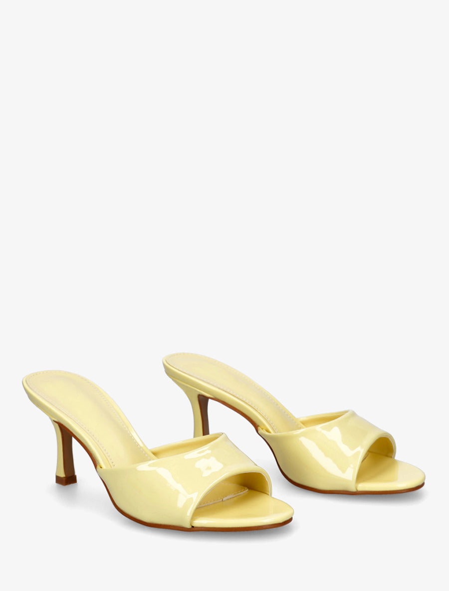 Mules vernies à talon - Jaune pâle - 4