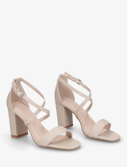 Sandales à brides croisées - Beige - 4